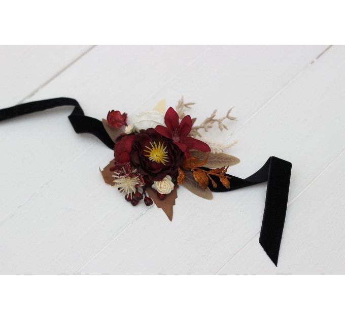  Wedding boutonnieres and wrist corsage  in burgundy brown cream color theme. Flower accessories. 0041 EU UK