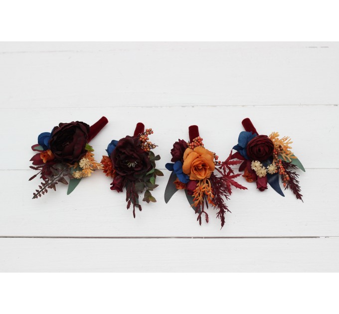 Wedding boutonnieres and wrist corsage in rust orange burgundy navy blue color theme. Flower accessories. 0043 EU UK