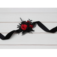  Wedding boutonnieres and wrist corsage  in black and red color scheme. Flower accessories. Halloween wedding. 5041