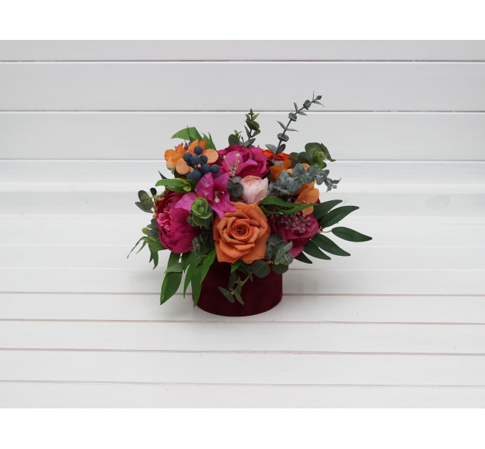 Emerald green orange pink magenta centerpiece. Jewel-tone wwdding. Table decor. Wedding flowers in box. 5127