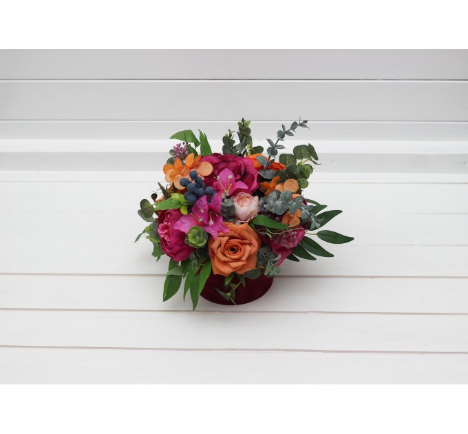 Emerald green orange pink magenta centerpiece. Jewel-tone wwdding. Table decor. Wedding flowers in box. 5127