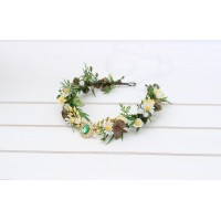 Elven woodland flower crown with daisies, gold twigs, and green gem 5358