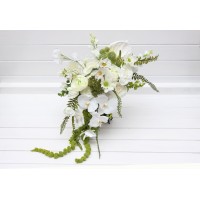 Bouquets in white and green color theme. Bridal bouquet. Faux bouquet. Bridesmaid bouquet. 5361