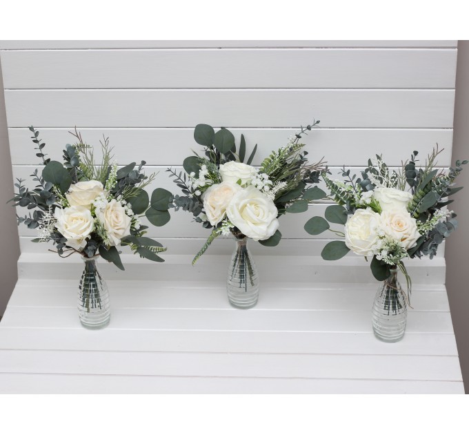 Simple Wedding Table Flowers – White Ivory Cream Mini Bouquets for Elegant Decor