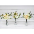 Simple Wedding Table Flowers – White, Yellow, and Green Mini Bouquets