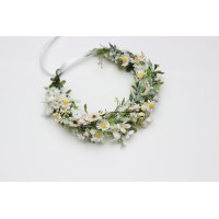 Hair wreath with white daisies. Flower girl crown. Wedding flowers. Crown of white wild flowers for first communion. 5374