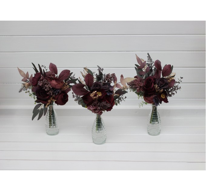 Simple Wedding Table Flowers in Deep Purple, Gold, and Burgundy