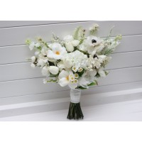 White bridal bouquet. Spring summer faux flowers Wedding bouquet with anemones tulips, and daisies. White wildflowers bouquet. 5388