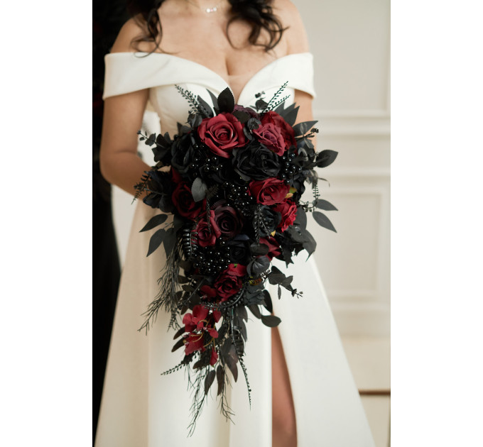Black and Burgundy Wedding Bouquets – Gothic & Moody Bridal and Bridesmaid Designs