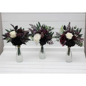 Simple wedding table flowers. Mini bouquets for vases in purple black ivory green color scheme. Flowers for wedding decor. Table flowers. Centerpiece. 5289