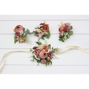  Wedding boutonnieres and wrist corsage  in dusty rose oliva beige brown color scheme. Flower accessories. 5409