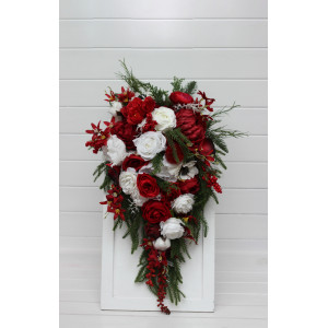 Red and white cascading bridal bouquet for a winter wedding. Brideasmaid bouquet. 5440