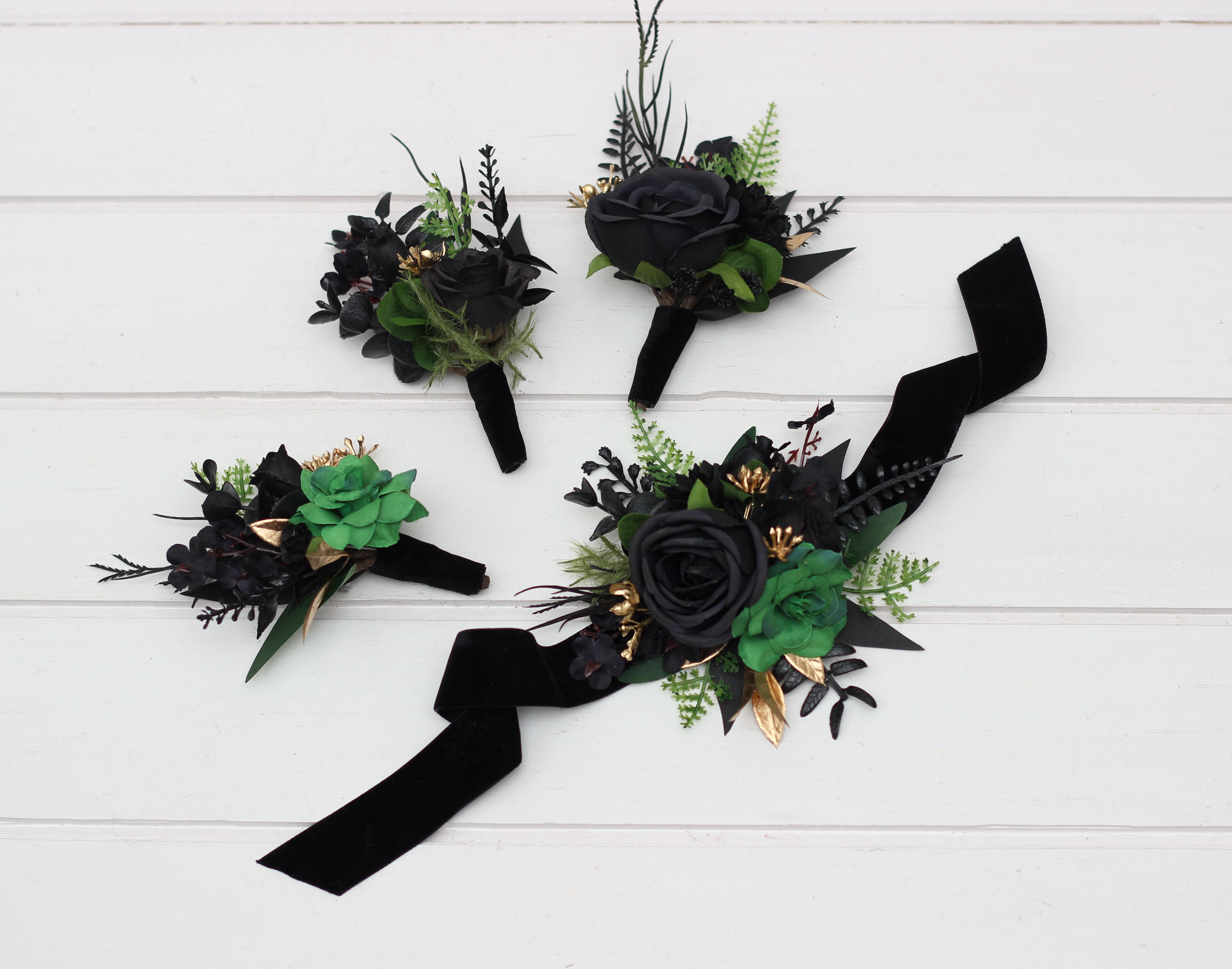 Forest green black and gold wedding flowers