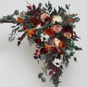 Burgundy rust ivory cinnamon arch arrangement. Flower arrangement for wedding arch. Archway flowers for fall wedding. Pergola flowers. Wedding arbor flowers. 0039