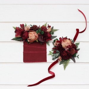 Pocket boutonniere in burgundy dusty rose color scheme. Flower accessories. Pocket flowers. Square flowers. 5293