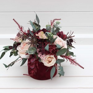 Burgundy blush pink centerpiece. Table decor. Wedding flowers in box. 5080