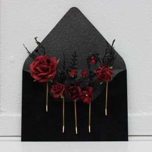 Gothic bobby pin set with black, red, and burgundy artificial flowers and spider bead – Dark Elegance Accessorie  5349