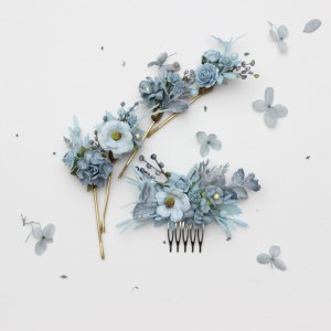 Dusty blue hair comb & floral pins set for weddings. 5360
