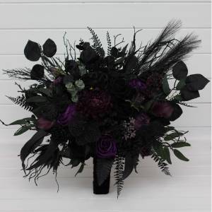 Bouquets in black green purple colors for alternative wedding. 5447-5411