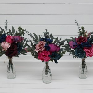 Simple wedding table flowers. Mini bouquets for vases in navy blue purple magenta teal color scheme. Flowers for wedding decor. Table flowers. Centerpiece.5055