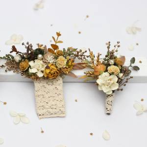 Mustard, Gold, Ivory & Yellow Boutonnieres. 5468