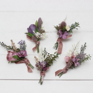  Wedding boutonnieres and wrist corsage  in mauve purple cream color scheme. Flower accessories. 5114