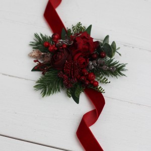  Wedding boutonnieres and wrist corsage  in red and green color scheme. Flower accessories. 5117