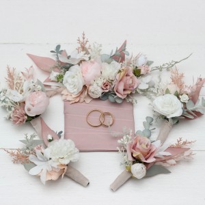 Wedding boutonnieres and wrist corsage  in white blush pink color scheme. Flower accessories. 5128
