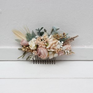 Flower comb in blush pink beige cream color scheme. Wedding accessories for hair. Bridal flower comb. Bridesmaid floral comb. 5132