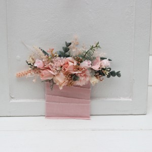 Pocket boutonniere in dusty pink, blush pink and cream color scheme. Flower accessories. Pocket flowers. Square flowers. 5232